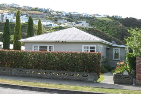 Photo of property in 18 Augusta Street, Redcliffs, Christchurch, 8081