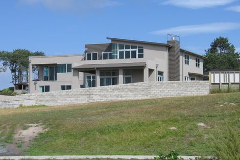 Photo of property in 68 Seacrest Drive, West Harbour, Auckland, 0618