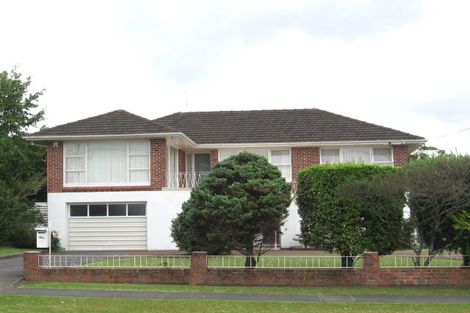 Photo of property in 44a Te Atatu Road, Te Atatu South, Auckland, 0610