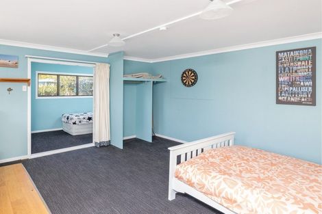 Photo of property in 11 Guthrie Crescent, Castlepoint, Masterton, 5889