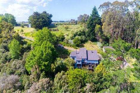 Photo of property in 235 No 2 Line, Okoia, Whanganui, 4572