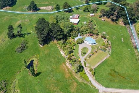 Photo of property in 722 Cathedral Road, Domett, Cheviot, 7383