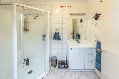 Photo of property in 20 Great North Road, Saint Johns Hill, Whanganui, 4500