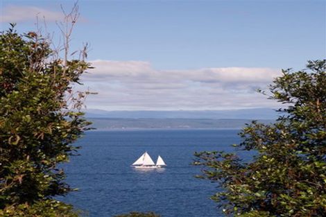 Photo of property in 2 Whakamoenga Point, Acacia Bay, Taupo, 3385