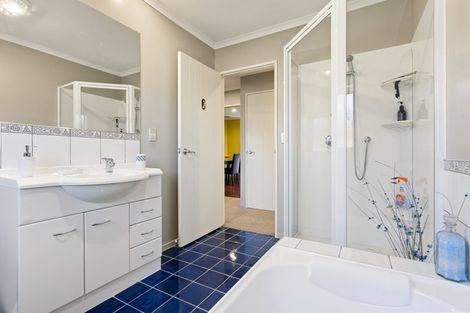 Photo of property in 13 Callum Court, Rototuna, Hamilton, 3210