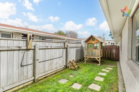 Photo of property in 51b Ludlam Crescent, Woburn, Lower Hutt, 5010