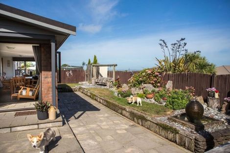 Photo of property in 112 Main South Road, Karoro, Greymouth, 7805