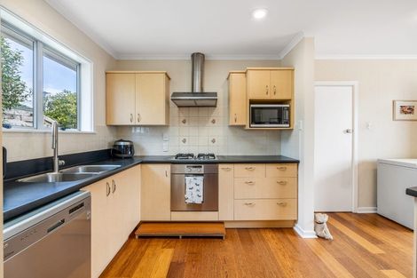 Photo of property in 230 Avonhead Road, Avonhead, Christchurch, 8042