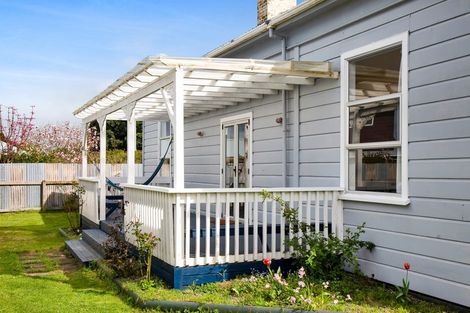 Photo of property in 176 Glover Road, Hawera, 4610