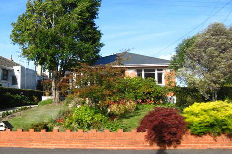 Photo of property in 122 Centennial Avenue, Helensburgh, Dunedin, 9010