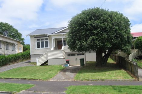 Photo of property in 4 Ellerton Road, Mount Eden, Auckland, 1024