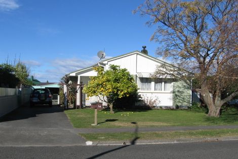 Photo of property in 14 Constable Crescent, Onekawa, Napier, 4110