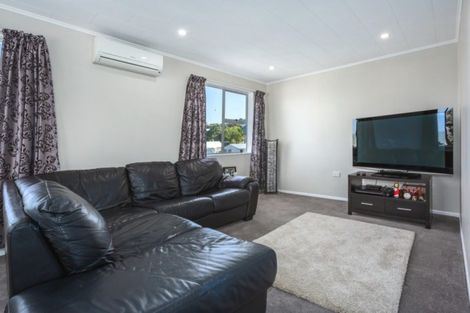 Photo of property in 445 Warspite Avenue, Ascot Park, Porirua, 5024
