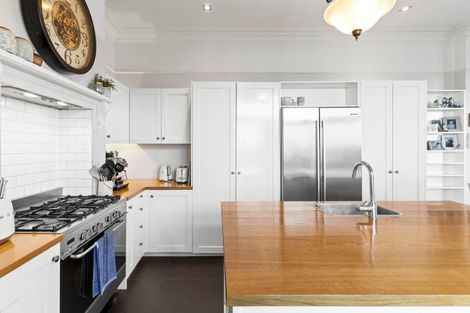 Photo of property in 8 Leven Street, Roslyn, Dunedin, 9010