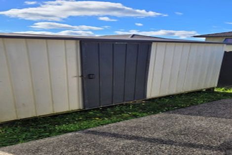 Photo of property in 3b Charlenne Close, Ranui, Auckland, 0612