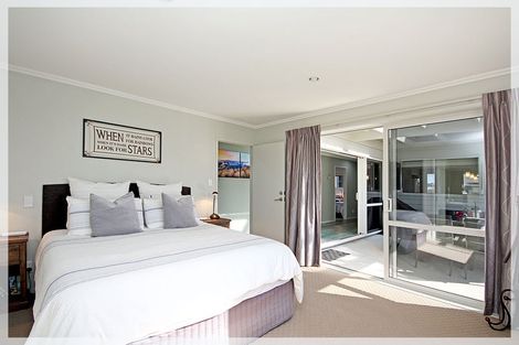 Photo of property in 24 Forbes Road, Foxton Beach, Foxton, 4815