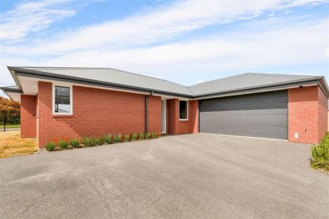 Photo of property in 1a Clifford Place, Amberley, 7410