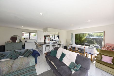 Photo of property in 2/4 Betwin Avenue, Sockburn, Christchurch, 8042