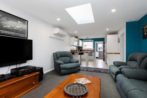 Photo of property in 2/40 Stuart Street, Blenheim, 7201