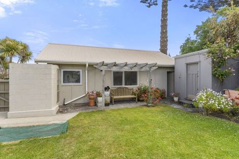 Photo of property in 67 Moana Street, Otaki Beach, Otaki, 5512