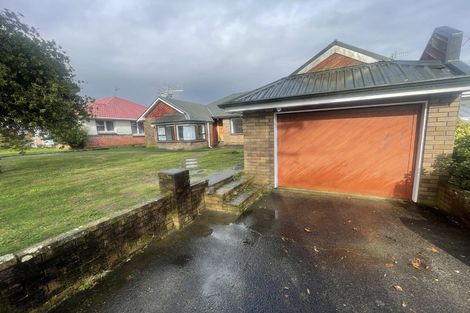 Photo of property in 15 Hall Grove, Ebdentown, Upper Hutt, 5018