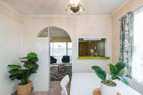 Photo of property in 32 Plunket Street, Tamatea, Napier, 4112