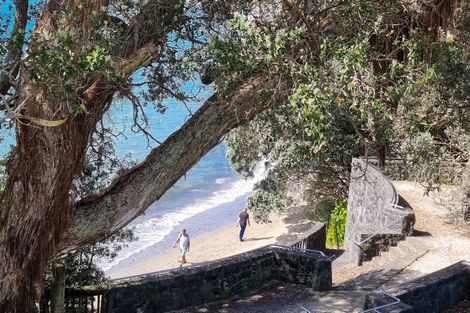 Photo of property in 1/7 The Promenade, Takapuna, Auckland, 0622