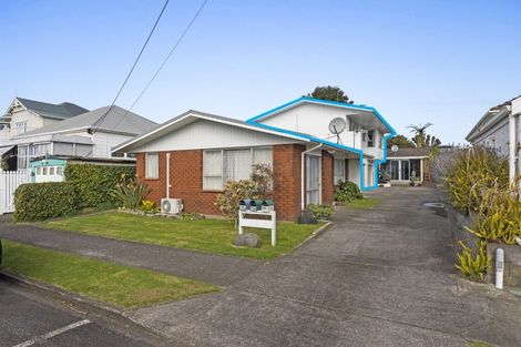 Photo of property in 29 Hine Street, New Plymouth, 4310