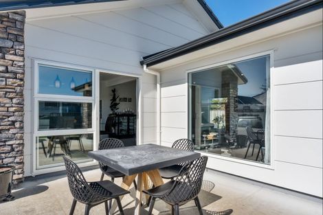 Photo of property in 13 Kea Court, Carterton, 5713