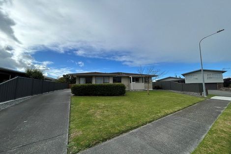 Photo of property in 1/5 Somerset Place, Taradale, Napier, 4112