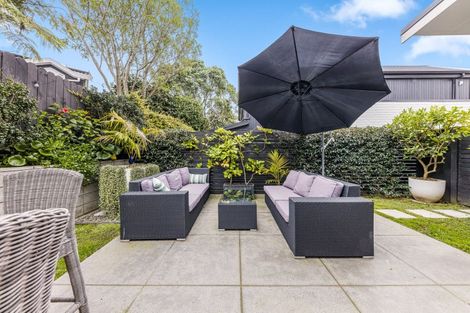 Photo of property in 44a Alverston Street, Waterview, Auckland, 1026