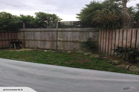 Photo of property in 2/27 Tuirau Place, Ilam, Christchurch, 8041