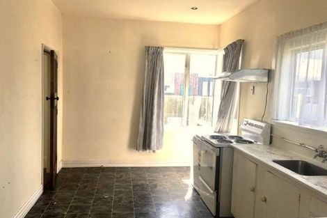 Photo of property in 2/64 Division Street, Riccarton, Christchurch, 8041