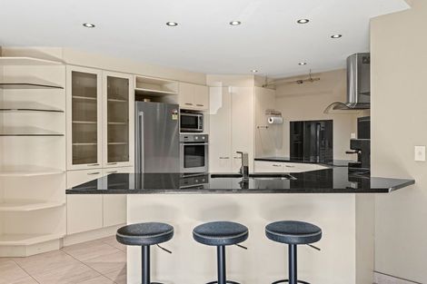 Photo of property in 1 Henridge Place, Avonhead, Christchurch, 8042