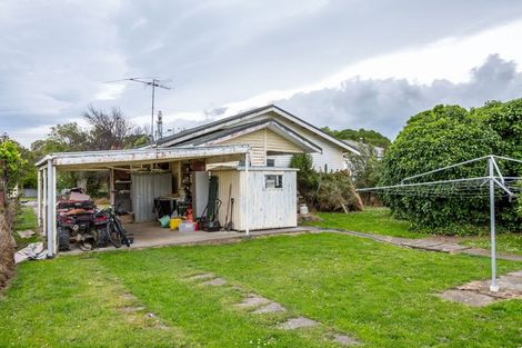 Photo of property in 13 Daniel Street, Martinborough, 5711