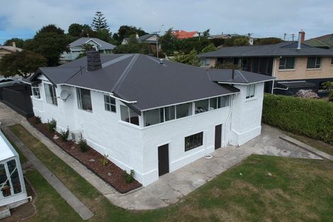 Photo of property in 60 Upper Ure Street, South Hill, Oamaru, 9400