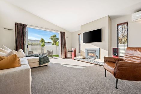 Photo of property in 361 Te Moana Road, Waikanae, 5036