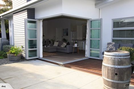 Photo of property in 28 Armour Place, Halswell, Christchurch, 8025