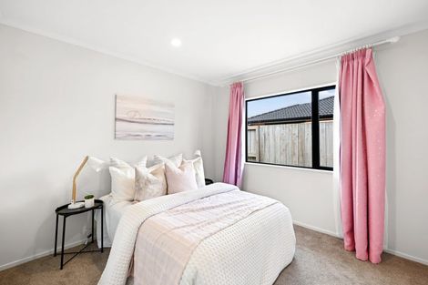 Photo of property in 1 Capricorn Place, Rototuna North, Hamilton, 3210