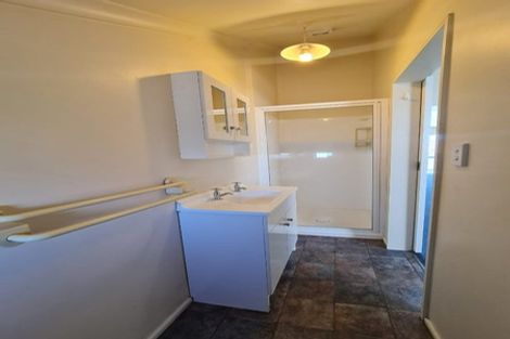 Photo of property in 2/7 Division Street, Riccarton, Christchurch, 8041