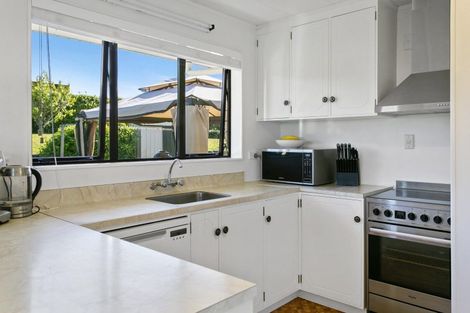 Photo of property in 10 Kahurangi Drive, Rangatira Park, Taupo, 3330