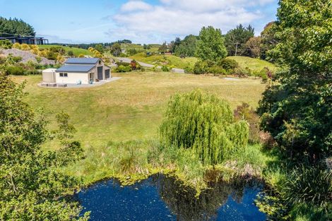Photo of property in 1 Kristin Place, Manakau, 5573