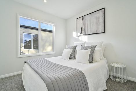 Photo of property in 9b Church Road, Taradale, Napier, 4112