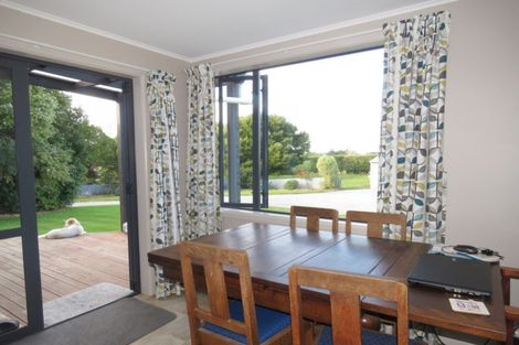 Photo of property in 86 Airedale Road, Weston, Oamaru, 9492