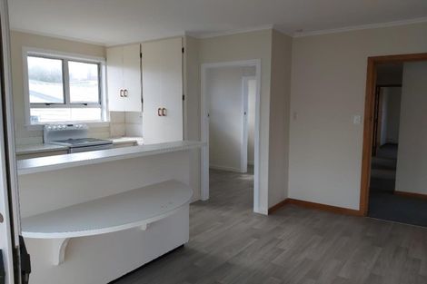 Photo of property in 4 Lydford Place, Spotswood, New Plymouth, 4310