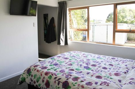 Photo of property in 64 Waimea West Road, Brightwater, 7022