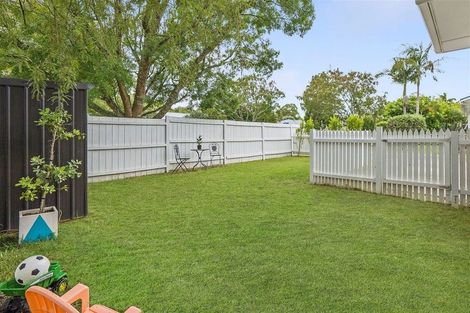 Photo of property in 11 Lynden Avenue, Hillcrest, Auckland, 0627