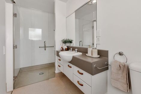 Photo of property in 17d Bernard Street, Avenues, Whangarei, 0110