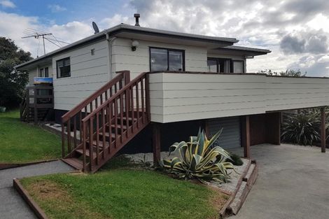 Photo of property in 2/25 Clearview Heights, Ranui, Auckland, 0612