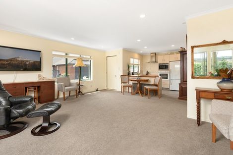 Photo of property in 9 Moffat Way, Bethlehem, Tauranga, 3110